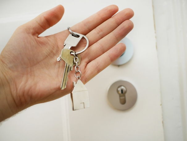 https://AmyPaternite.StopRentingStartOwning.com